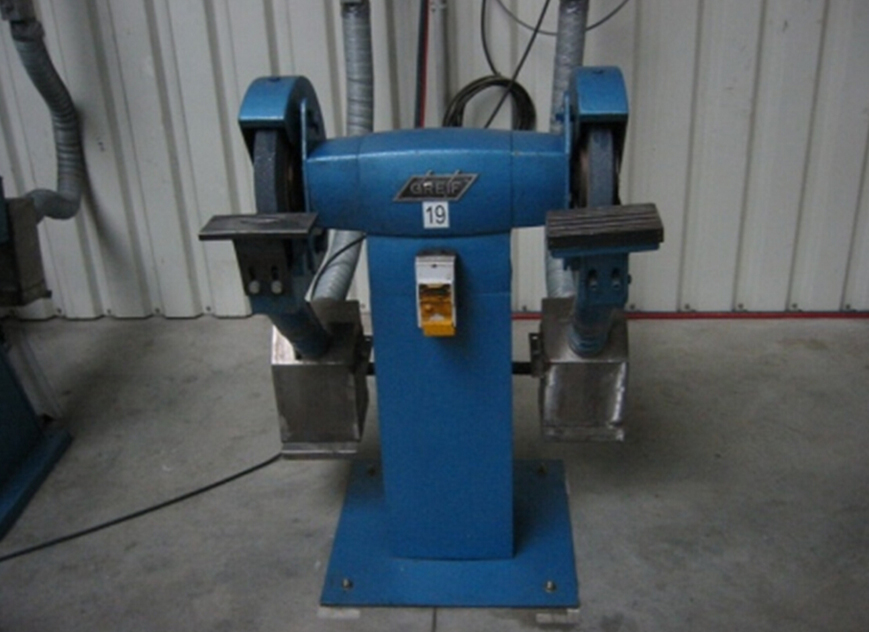 砂輪機(jī)打磨除塵 砂輪機(jī)打磨除塵